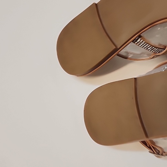 Madden girl Tan Embellished Knott T- strap sandals Size 8.5 NWOT - Picture 8 of 10